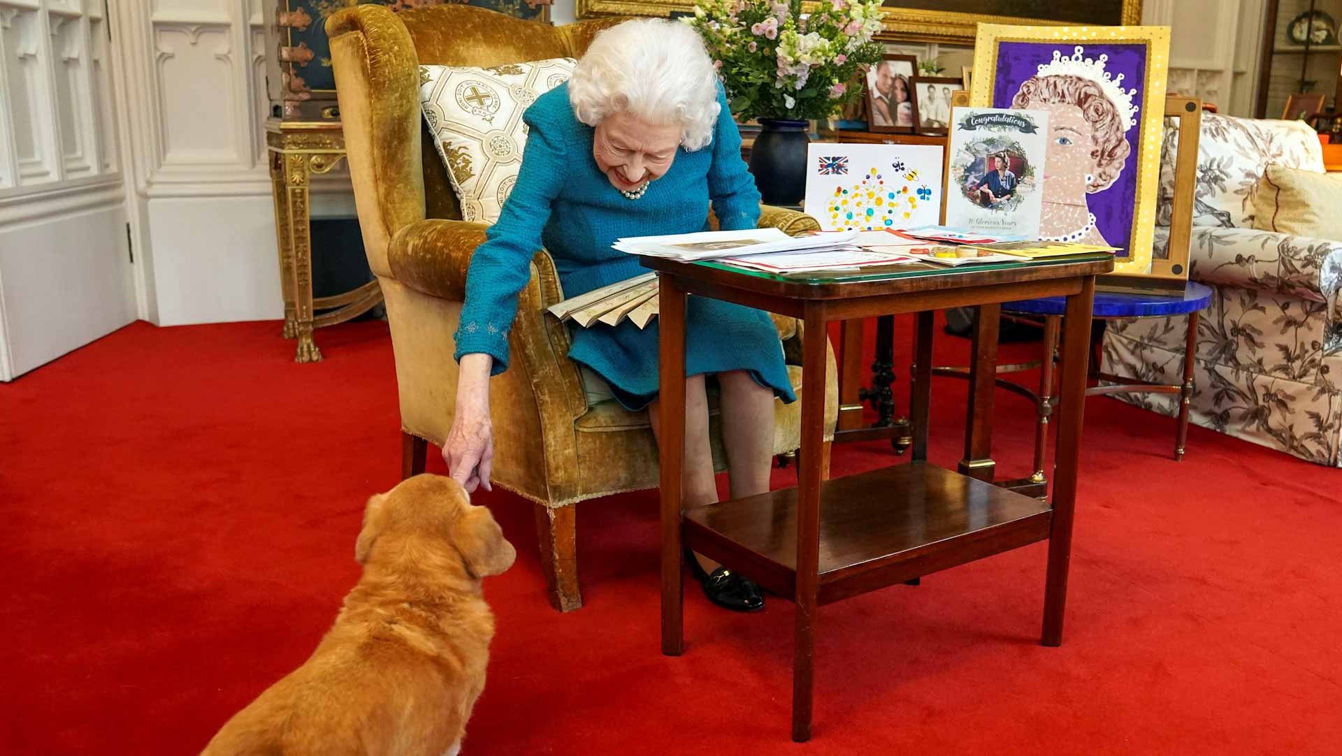 Image for the title: Corgis, pony play part as Queen Elizabeth laid to rest 