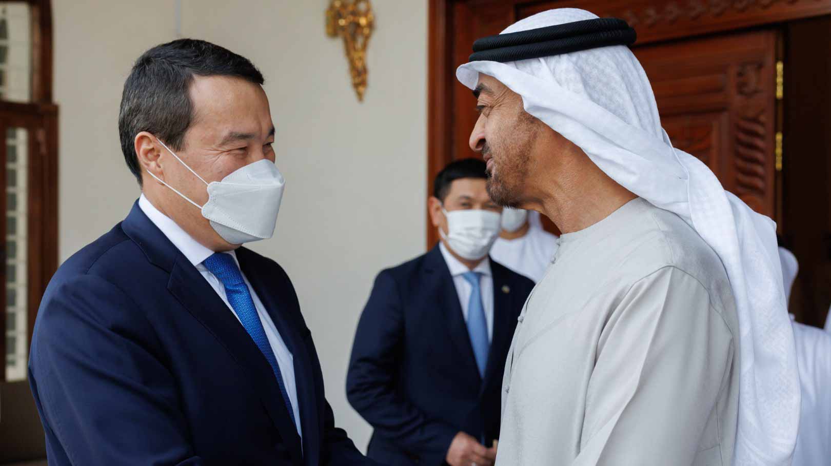 Image for the title: UAE President receives Kazakh PM 