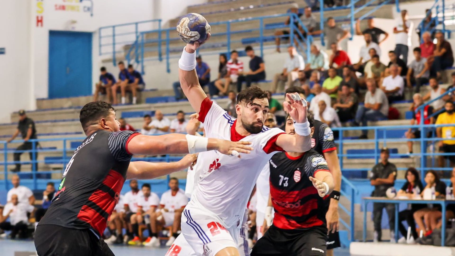 صورة بعنوان: الشارقة يفوز على الأفريقي التونسي في "عربية اليد للأندية" 