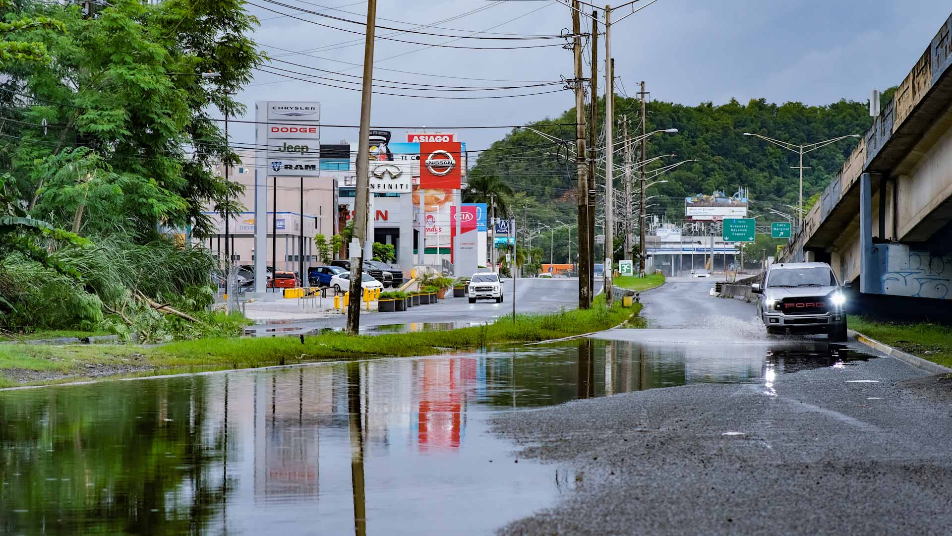 Image for the title: Hurricane Fiona heads to Bermuda, up to eight dead in Puerto Rico 