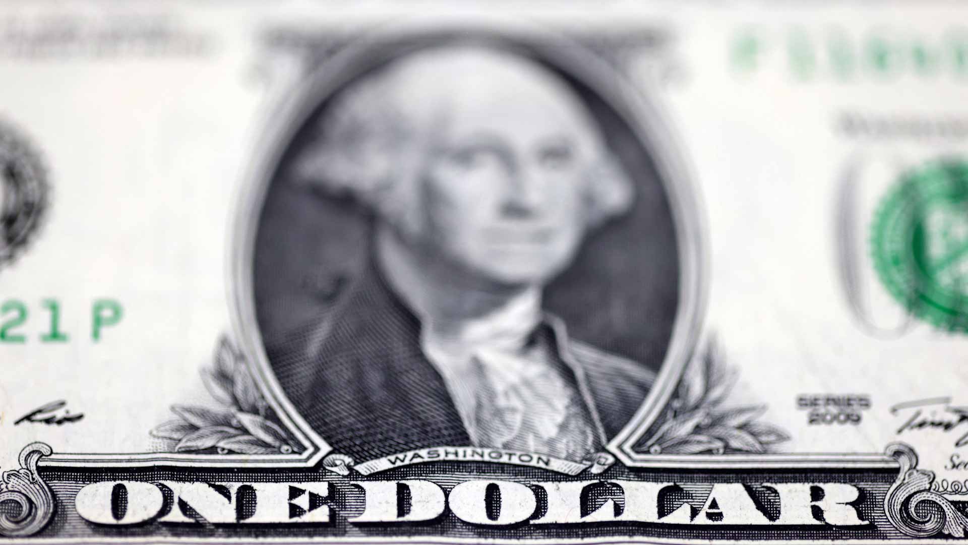 صورة بعنوان: الدولار يصل لأعلى مستوى في عقدين مع إعلان بوتين تعبئة جزئية  