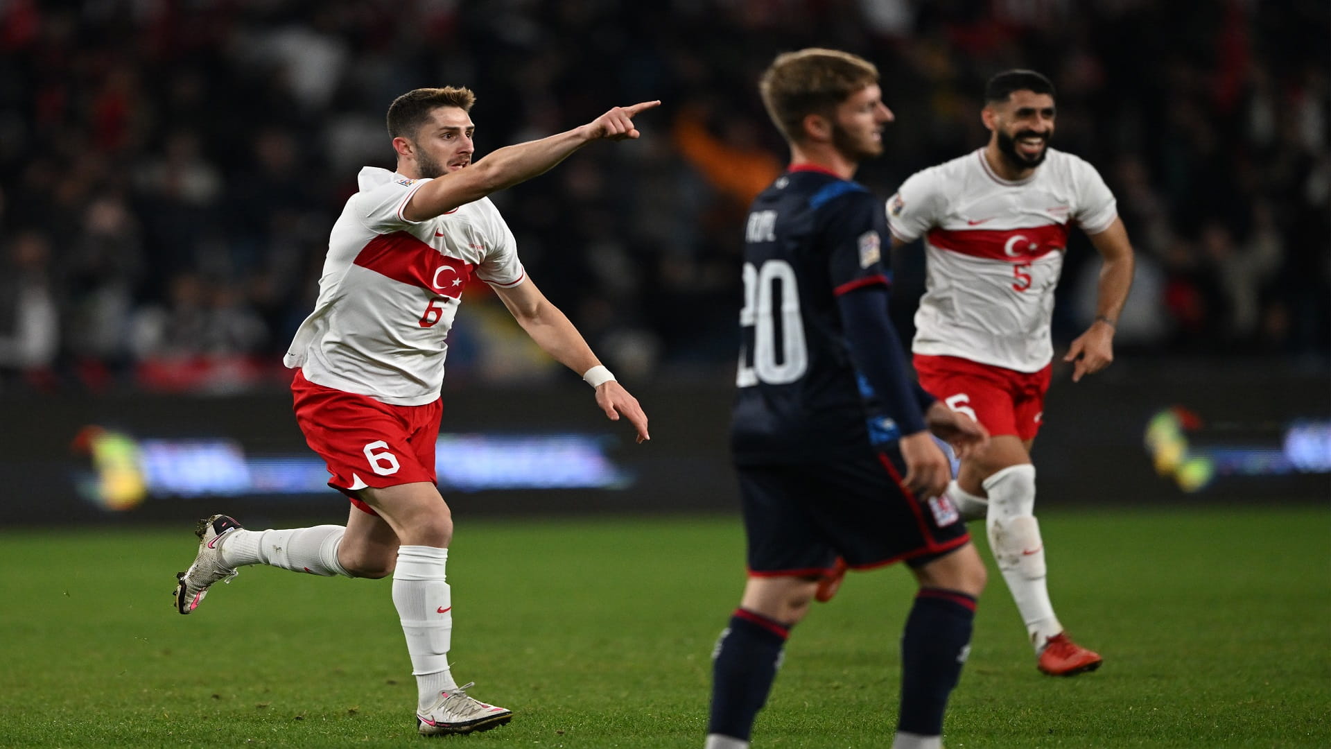 صورة بعنوان: منتخب تركيا يصعد للقسم الثاني بدوري الأمم الأوروبية 