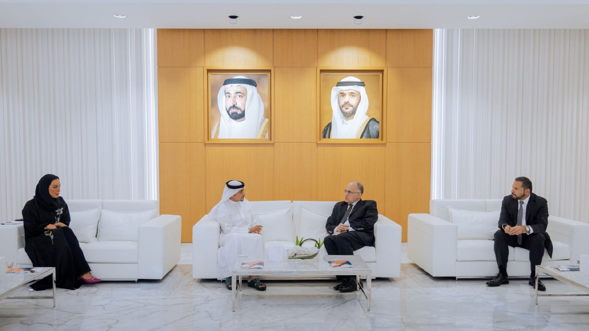 صورة بعنوان: المكسيك وكوستاريكا تستعرضان فرص العمل الثقافي المشترك مع الشارقة 