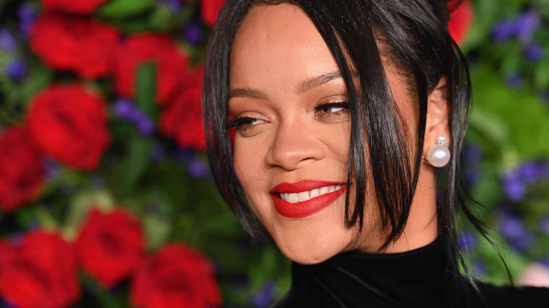 Image for the title: Rihanna to perform at Super Bowl halftime show in Arizona 