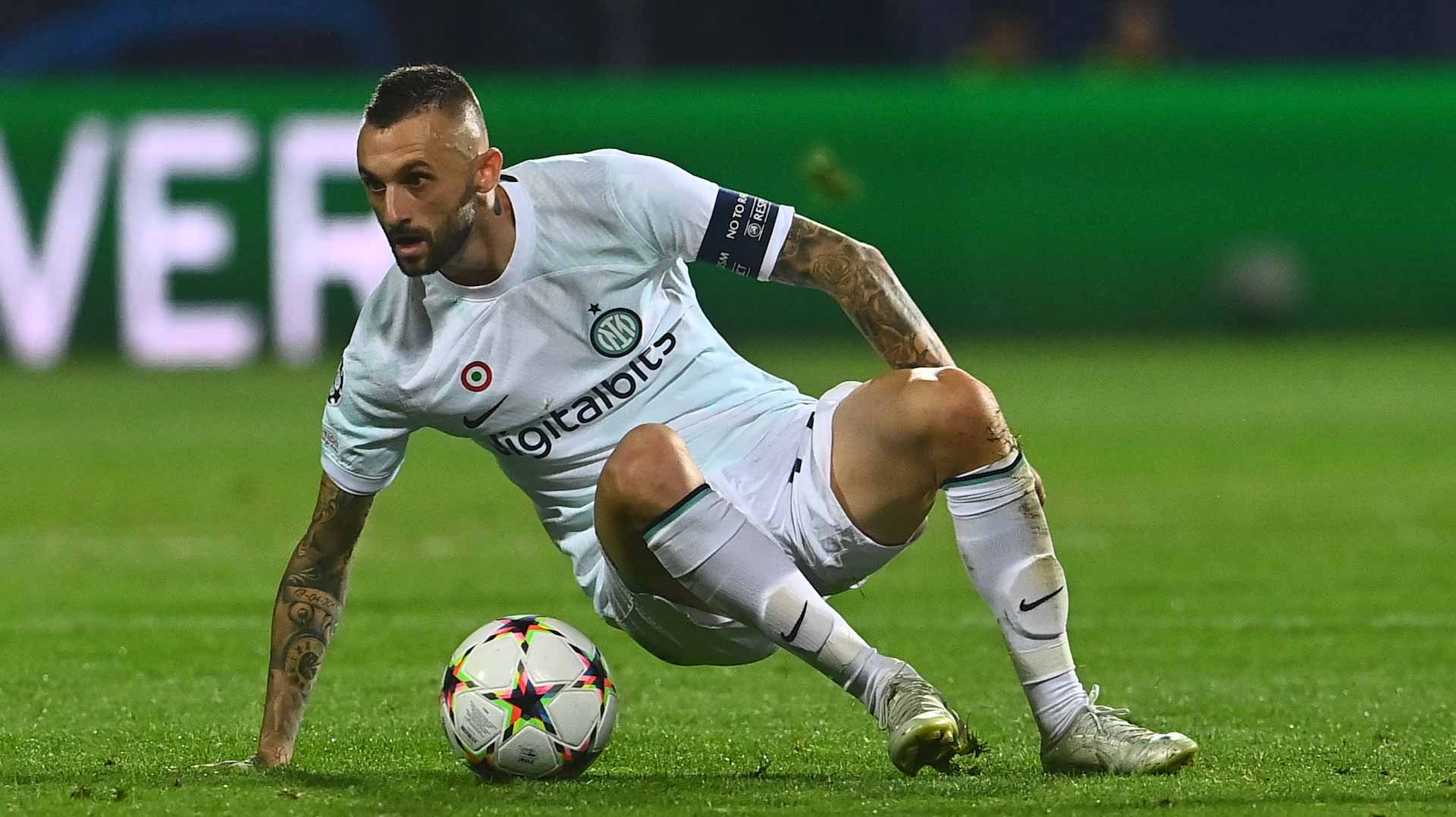 Image for the title: Croatia's Brozovic sidelined for several weeks with muscle tear 