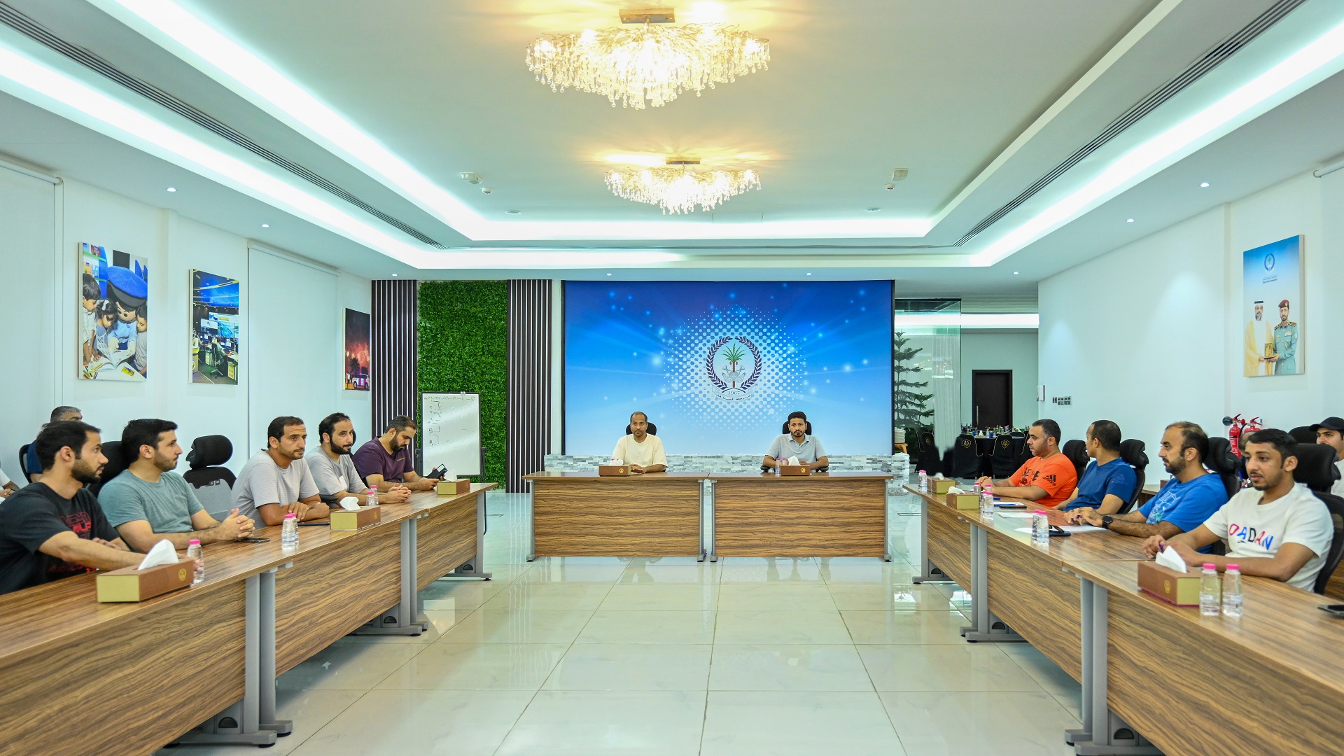 صورة بعنوان: سيف الشامسي يشهد ملتقى ضباط المرور الرياضي الأول 