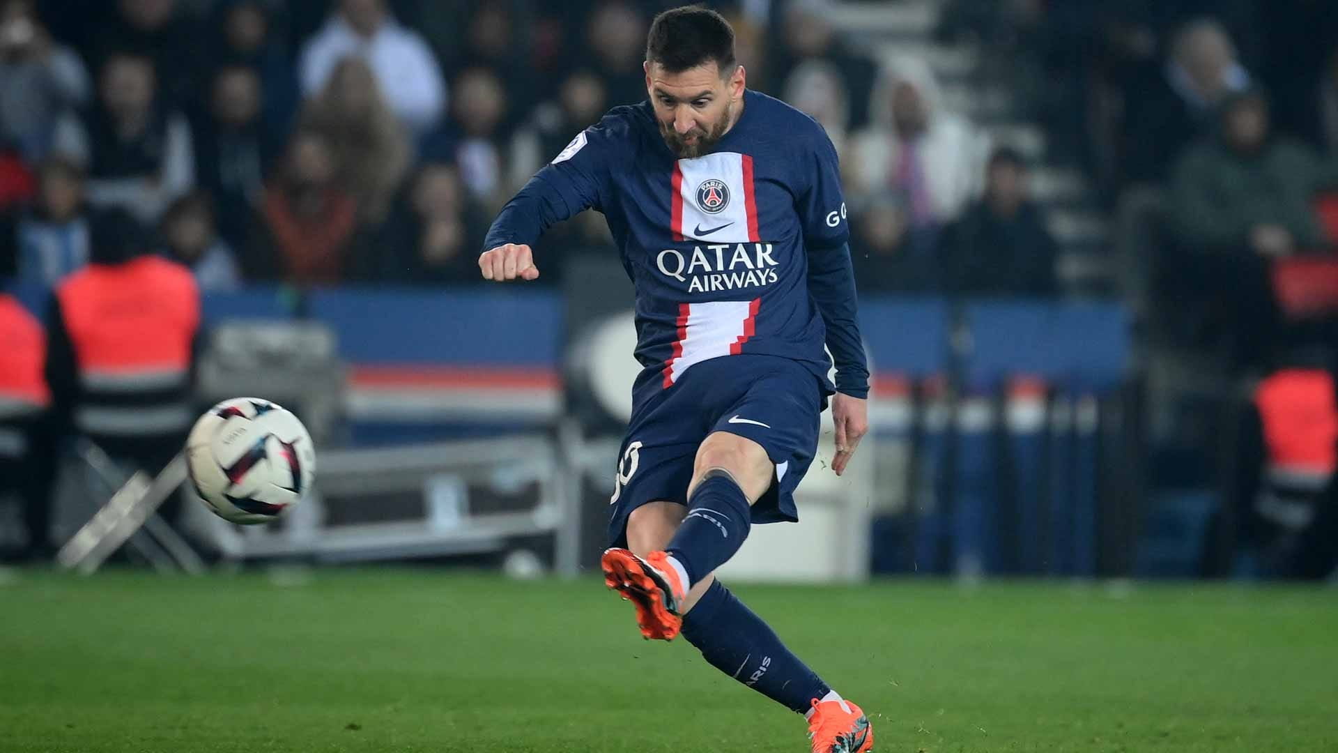 صورة بعنوان: تقرير إعلامي: رحيل ميسي عن باريس سان جيرمان بات وشيكاً 