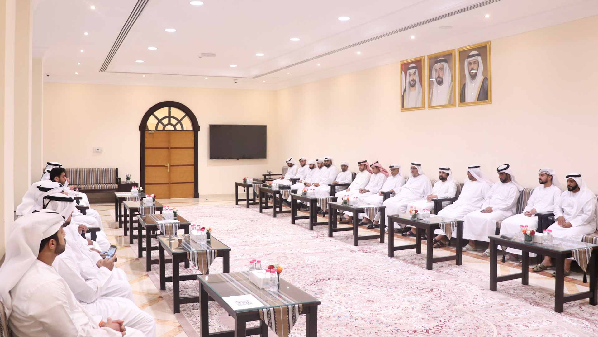 صورة بعنوان: مجلس دبا الحصن يوعي بمخاطر المخدرات في محاضرة مشتركة مع "النيابة" 