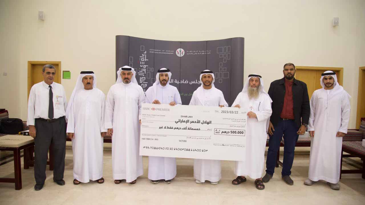 Image for the title: AKSC donates half a million dirhams to ERC 