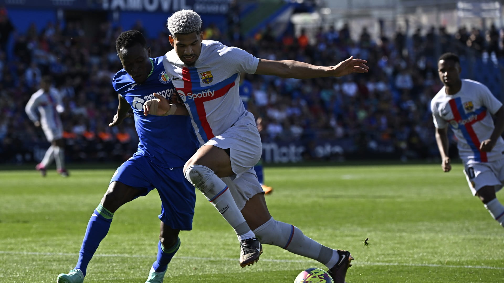 صورة بعنوان: برشلونة يتعادل سلبياً مع خيتافي في الدوري الإسباني 