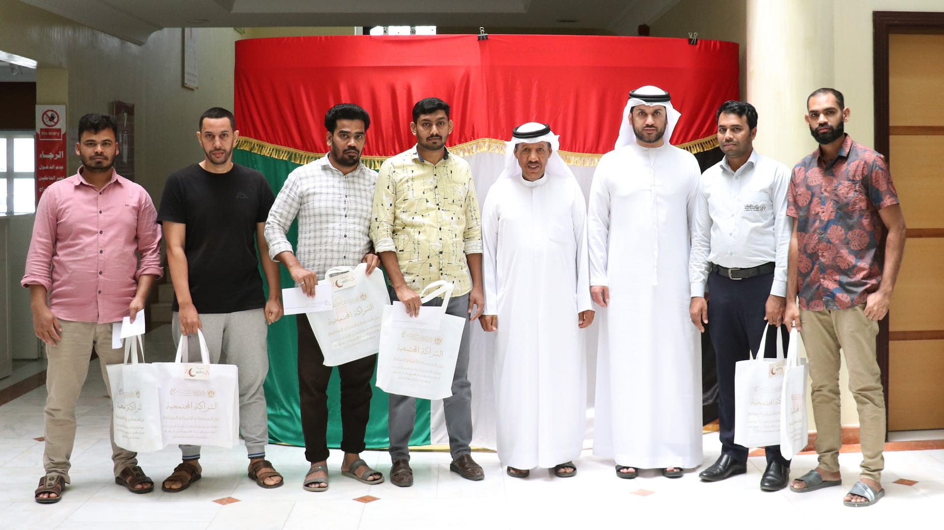 Image for the title: Dibba Al Hisn Parents Council distributes Eid gifts to its staff 