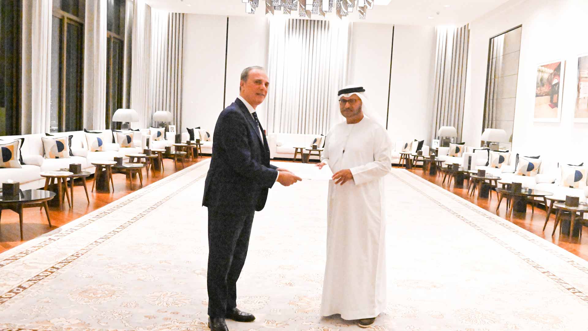 Image for the title: UAE President receives letter from Prime Minister of Italy 