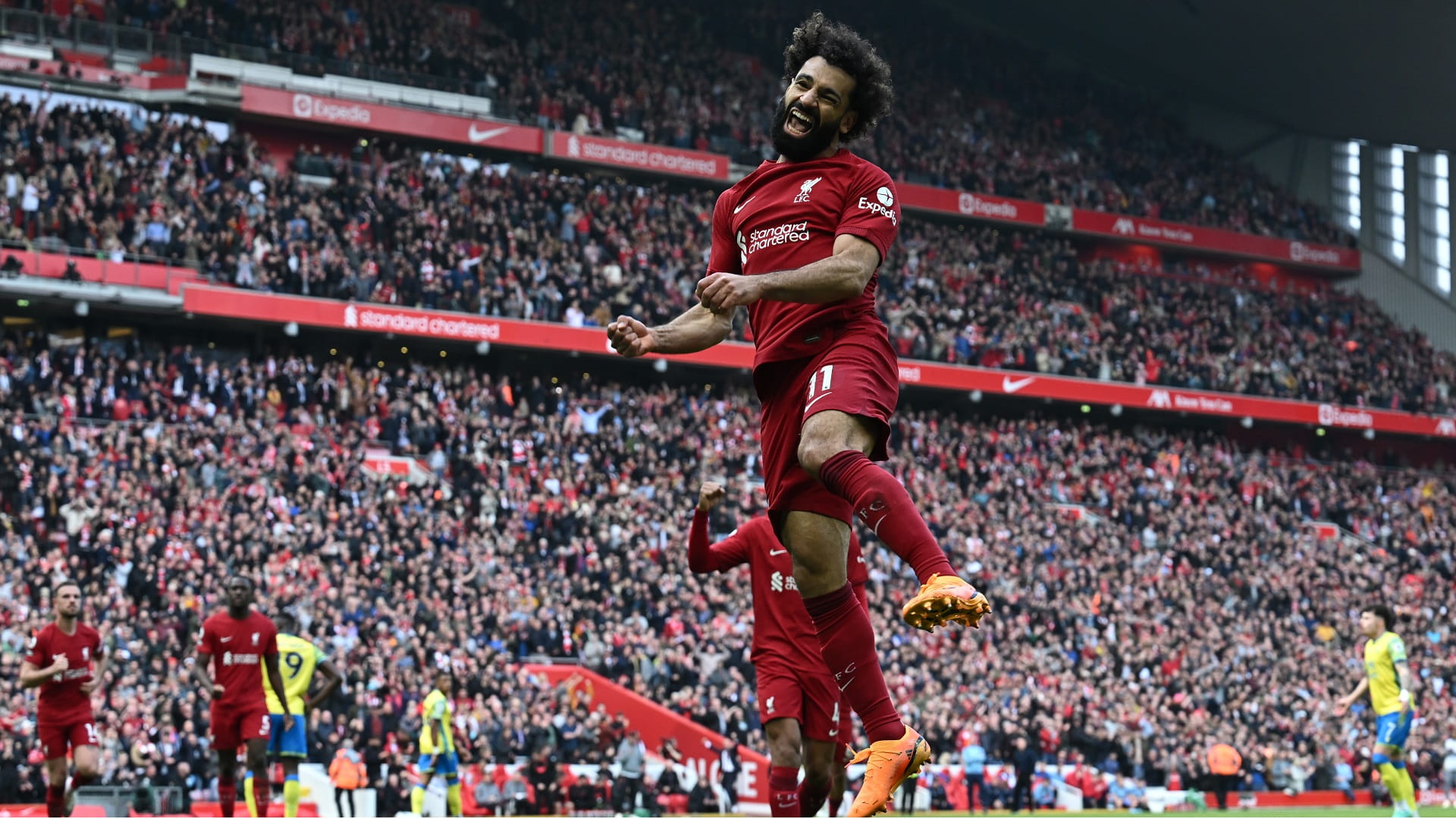 Image for the title: Liverpool edge struggling Forest 3-2 at Anfield 
