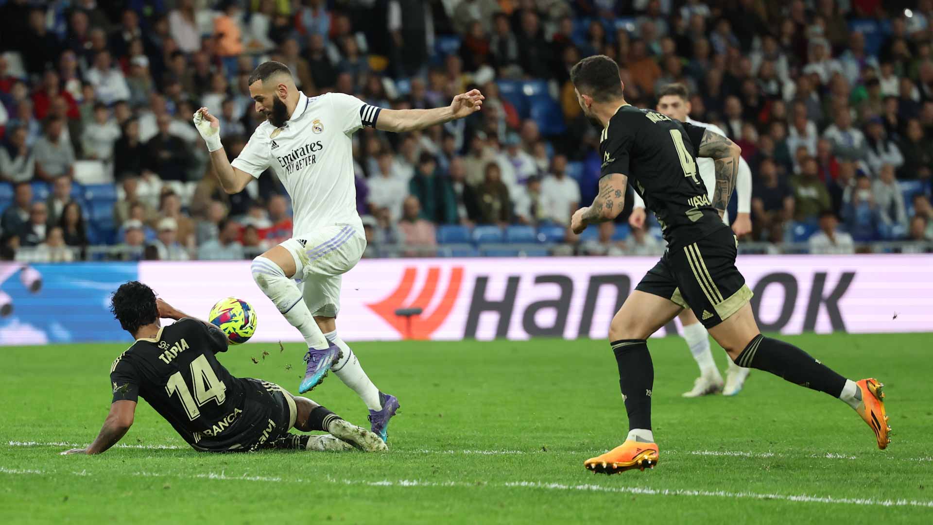 Image for the title: Madrid defeats Celta in straightforward win 