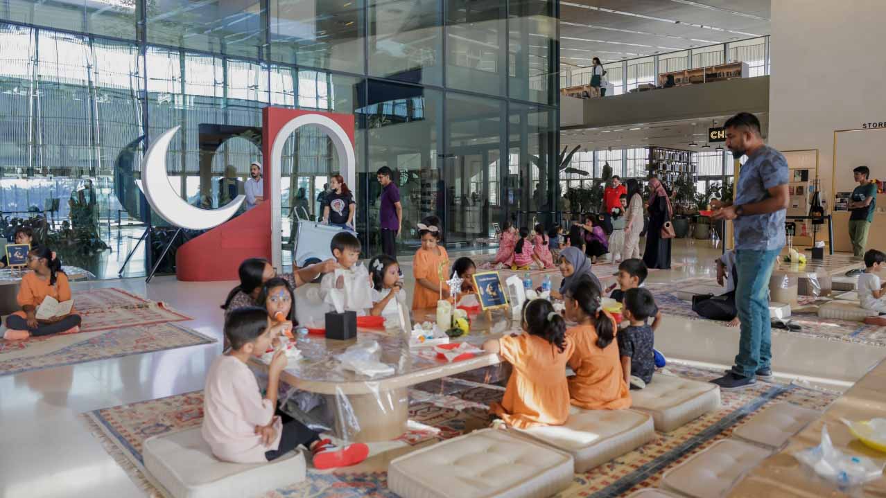 صورة بعنوان: احتفالاً بعيد الفطر...فعاليات ترفيهية وأنشطة متنوعة في بيت الحكمة 