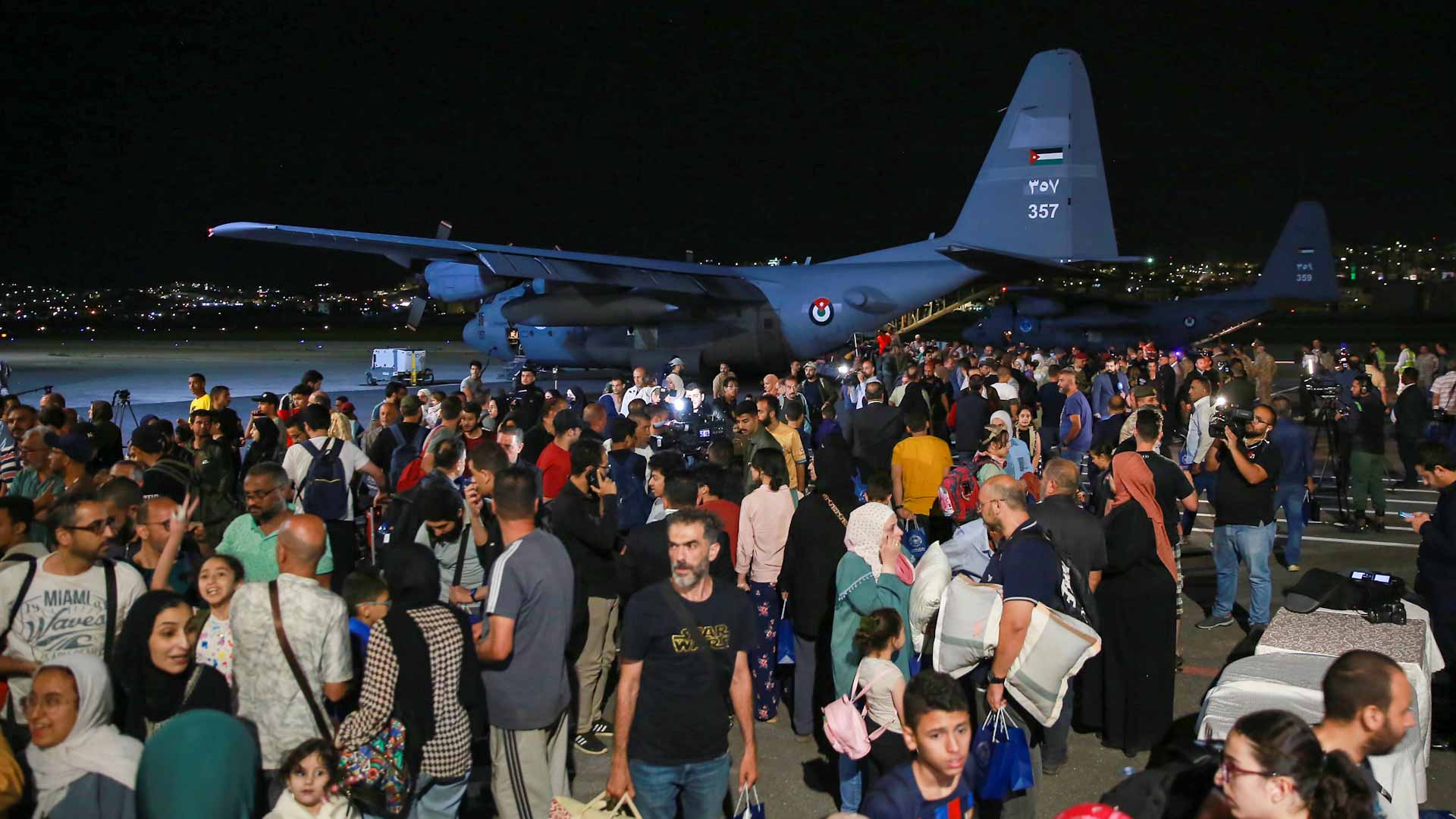 Image for the title: Germany evacuates 101 people from conflict-hit Sudan 