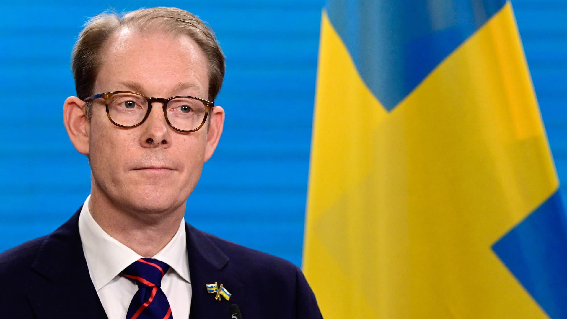 Image for the title: Sweden expels five Russian diplomats, ministry says 