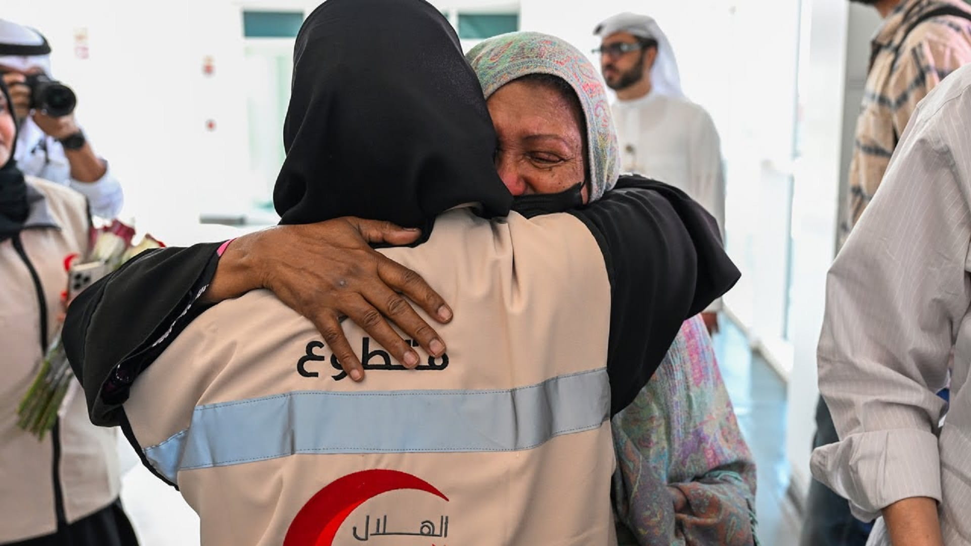 Image for the title: UAE evacuation plane arrives from Sudan 