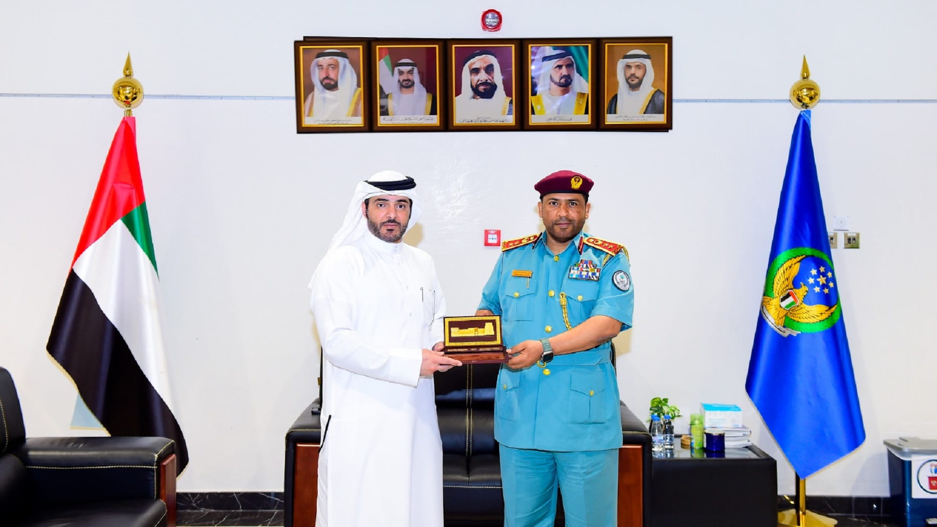 صورة بعنوان: شرطة الشارقة تستقبل وفداً من بلدية مدينة الذيد 