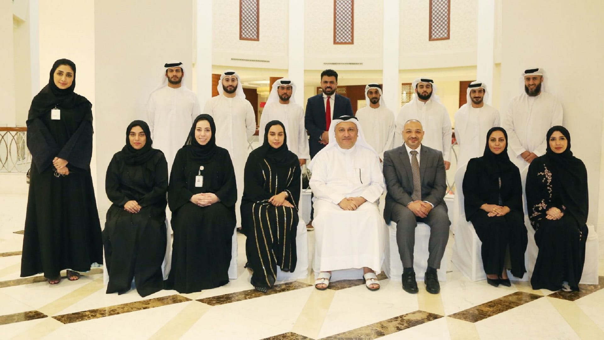 صورة بعنوان: غرفة الشارقة تؤهل موظفيها لـ "تطبيق نظام الإدارة المتكامل" 