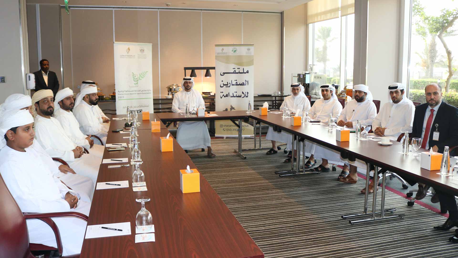 صورة بعنوان: ملتقى الصقارين للاستدامة يبحث فرص إكثار أفضل أنواع الصقور محلياً  