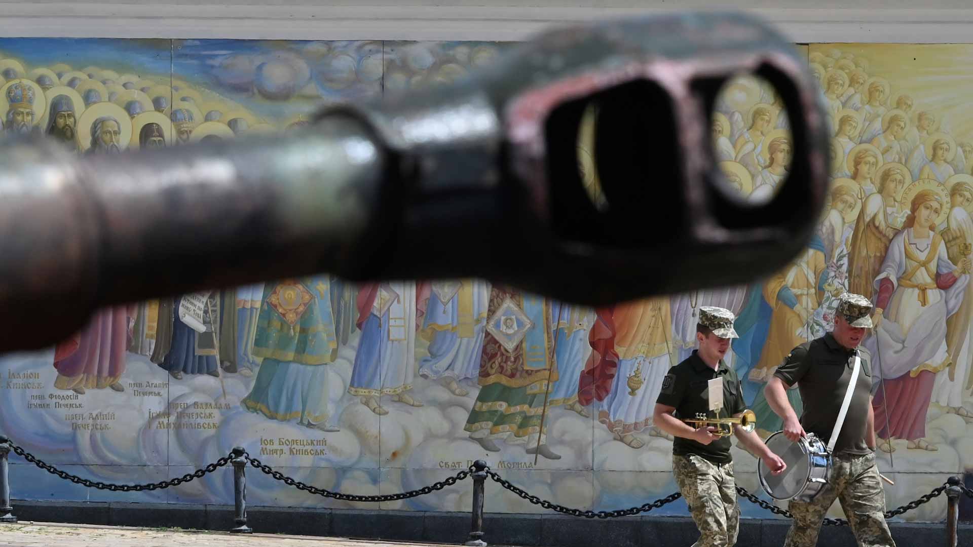 Image for the title: Ukraine drone attack damages Russian tanker in Kerch Strait 