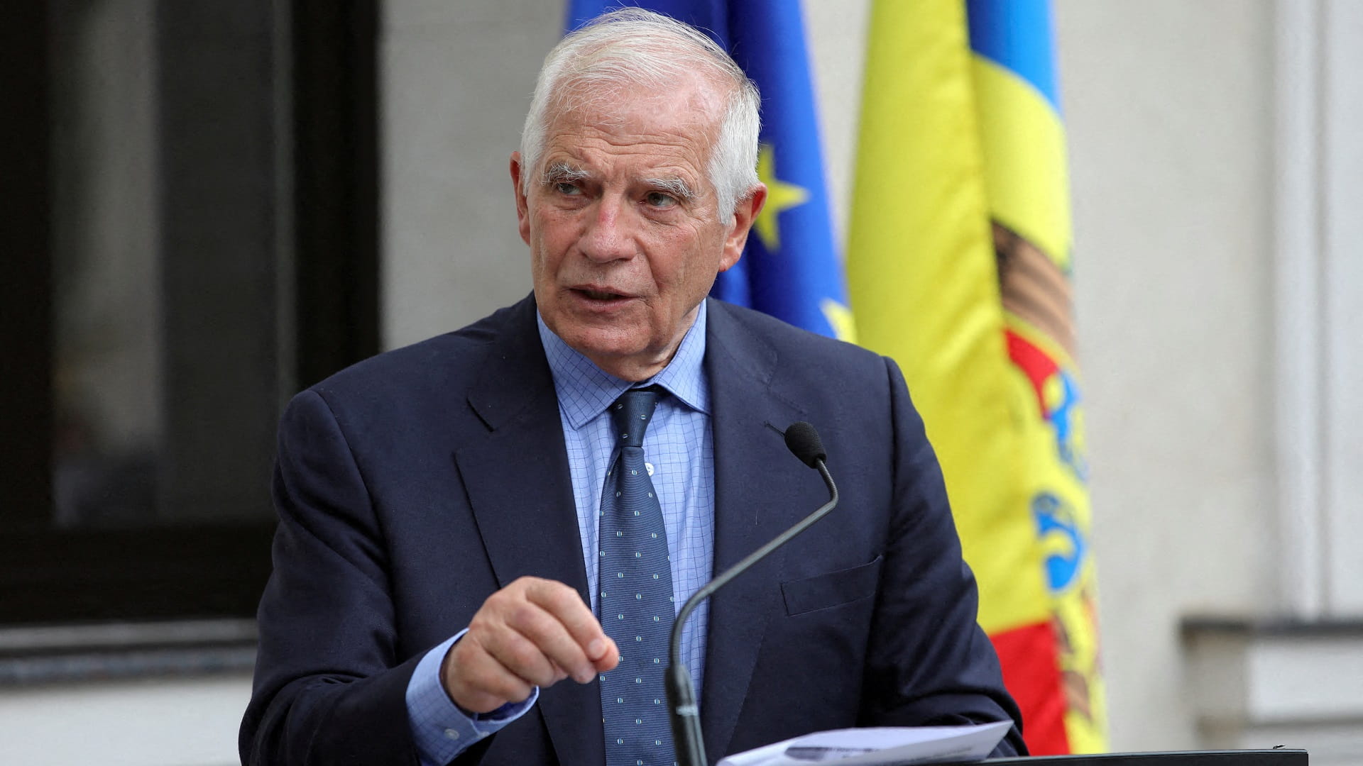 صورة بعنوان: بوريل يسعى لتعزيز العلاقات بين الاتحاد الأوروبي والصين 