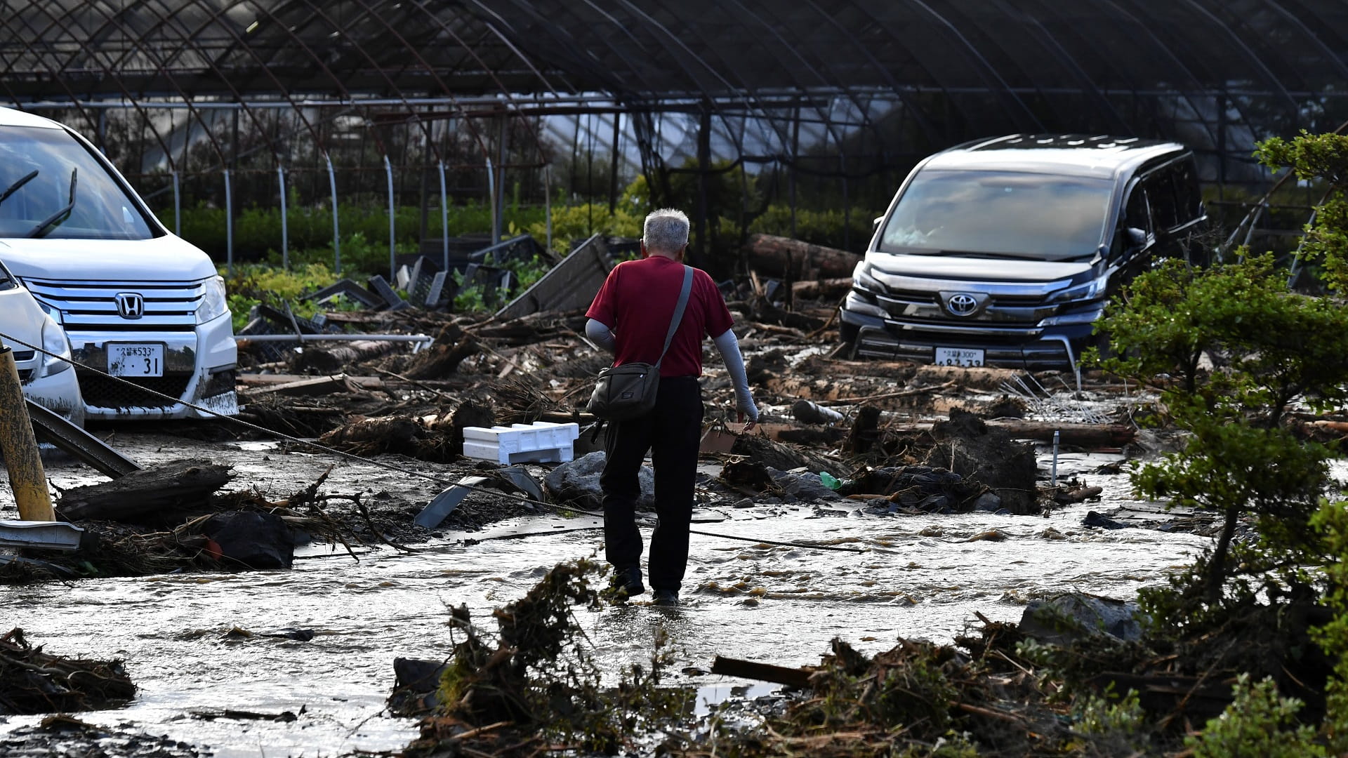 صورة بعنوان: اليابان تحذر من وقوع فيضانات بسبب الإعصار "خانون" 