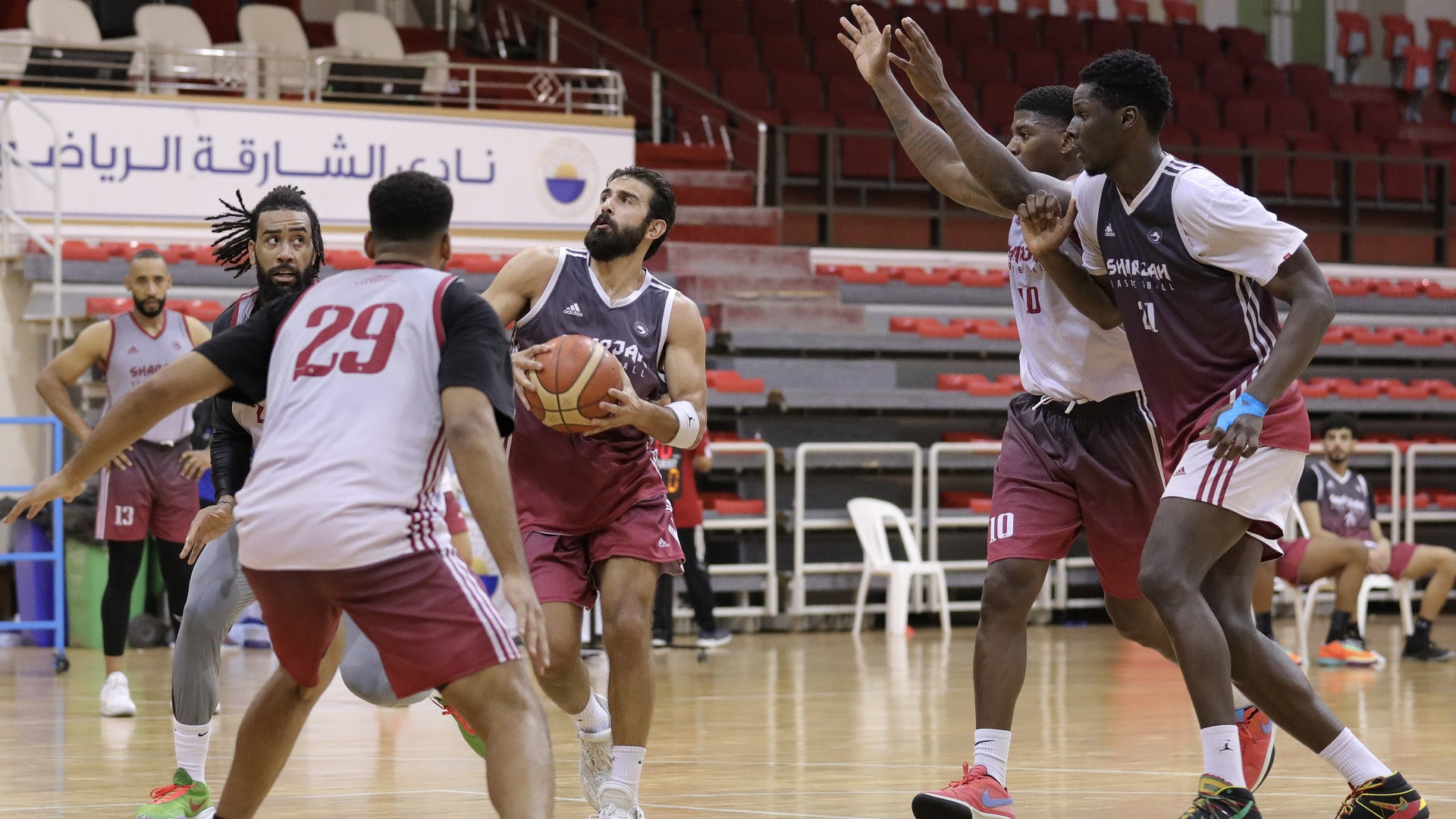 صورة بعنوان: نادي الشارقة يشارك في أسبوع كرة السلة العالمي بأبوظبي 