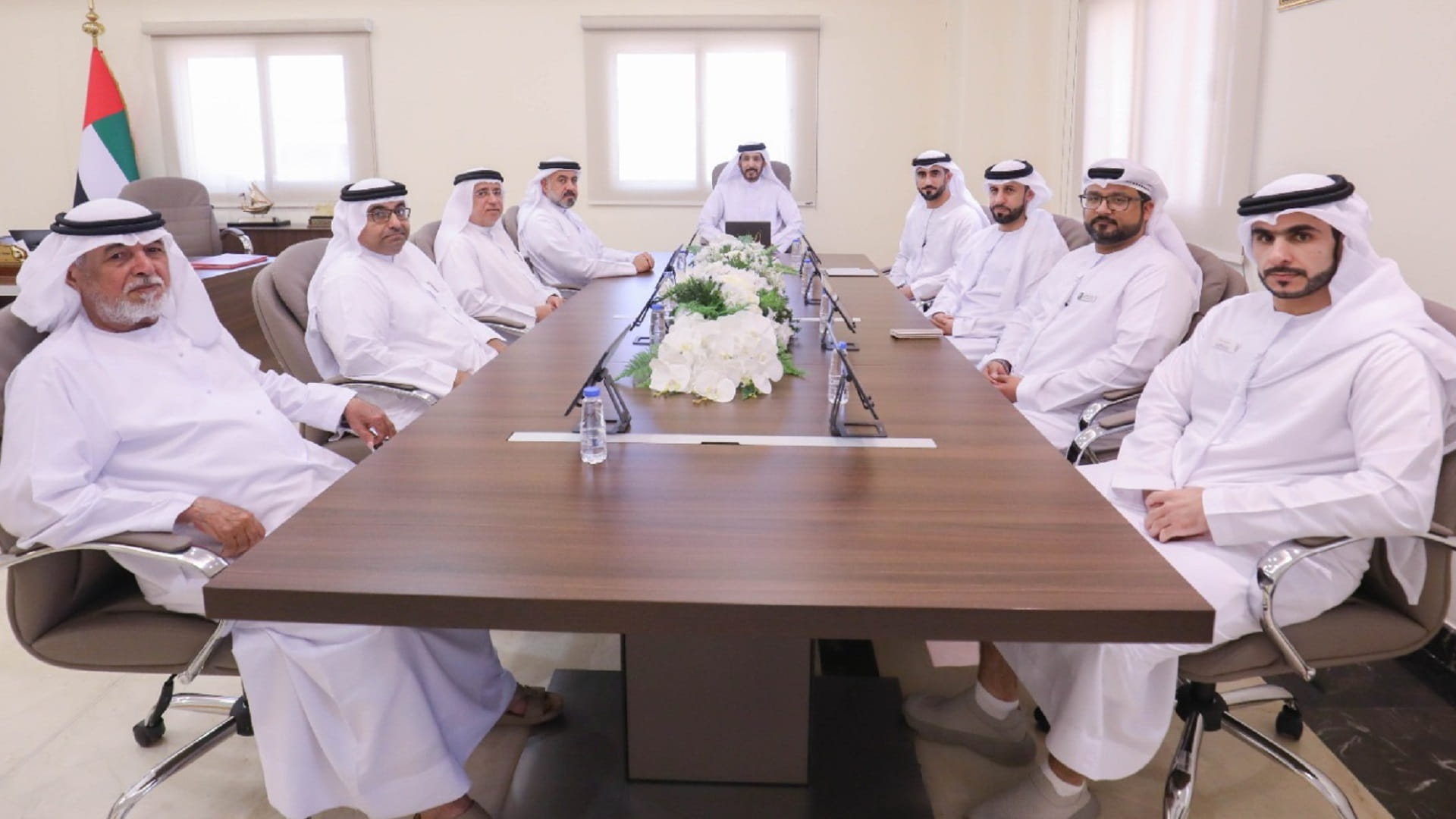 صورة بعنوان: اجتماع تنسيقي بين "ضاحية الخالدية" وإدارة المواقف ببلدية الشارقة 