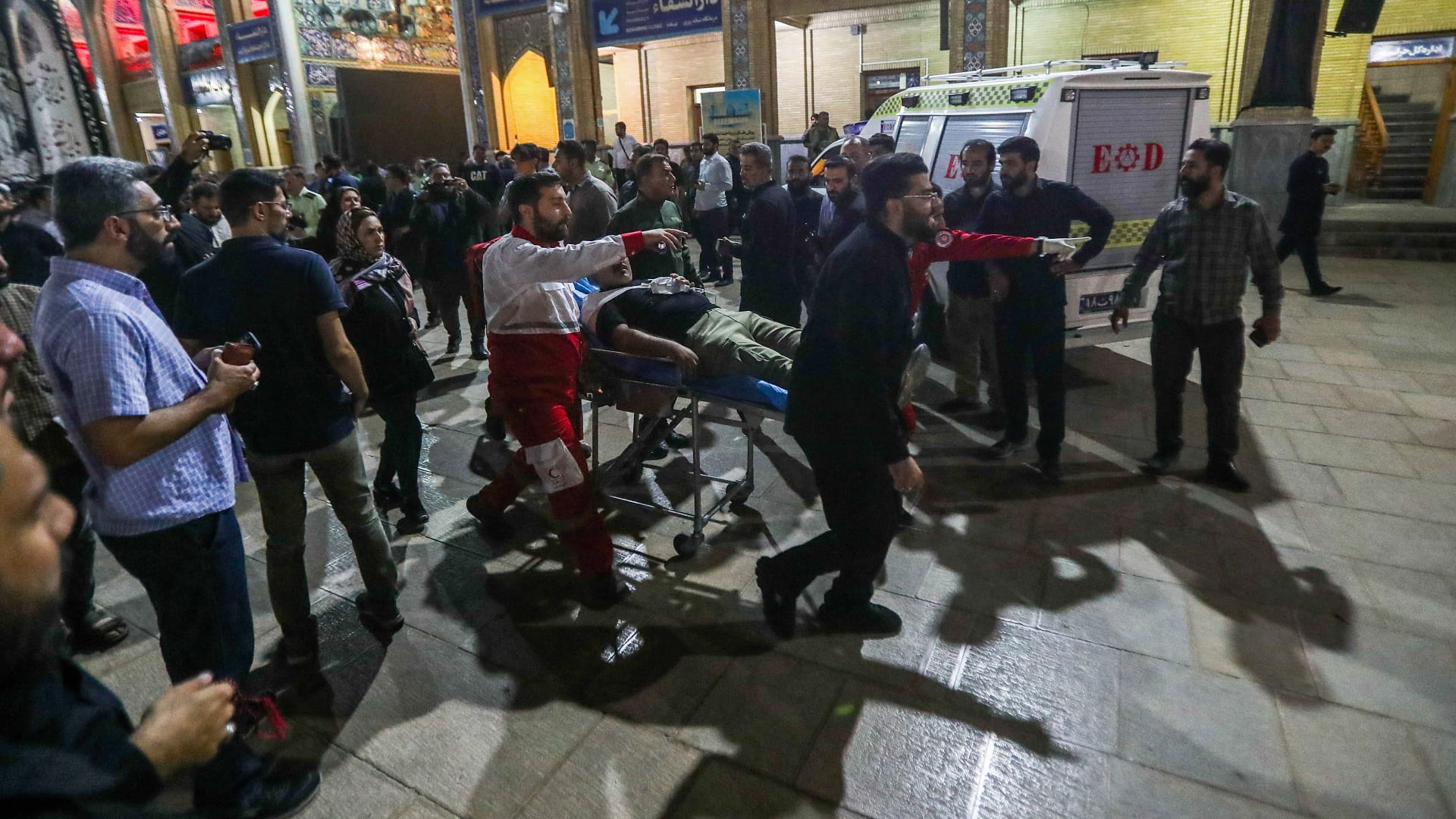 صورة بعنوان: مقتل شخص وإصابة 8 آخرين بهجوم مسلح في إيران 