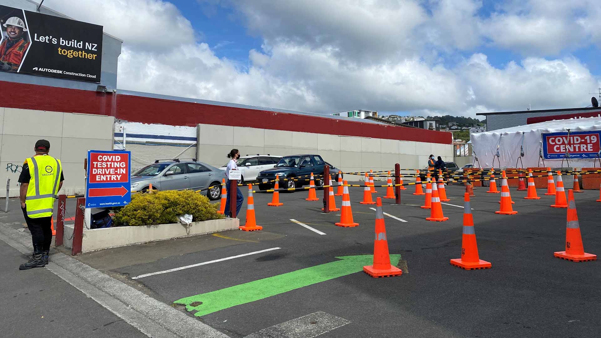 Image for the title: New Zealand removes final COVID-19 restrictions 