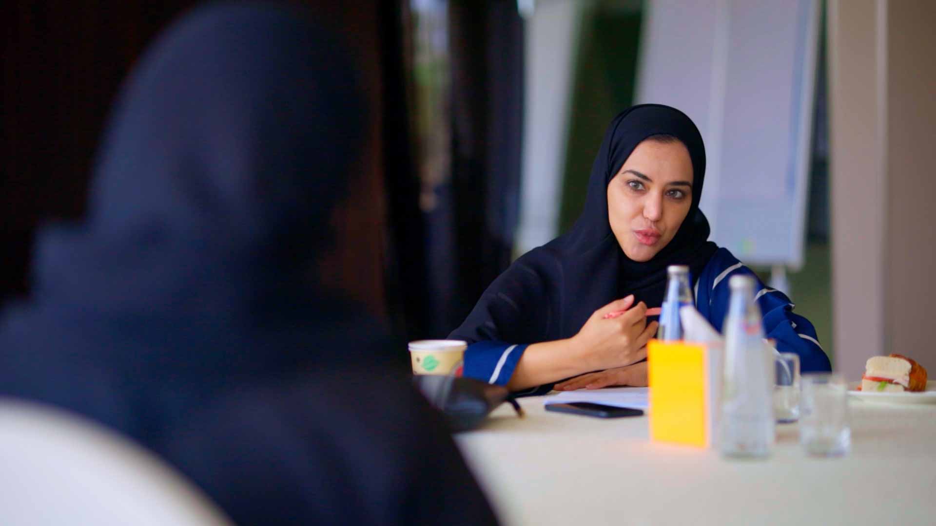 صورة بعنوان: مؤسسة الشارقة للتمكين الاجتماعي تنظّم جلسات نفسية لـ 63 أرملة 