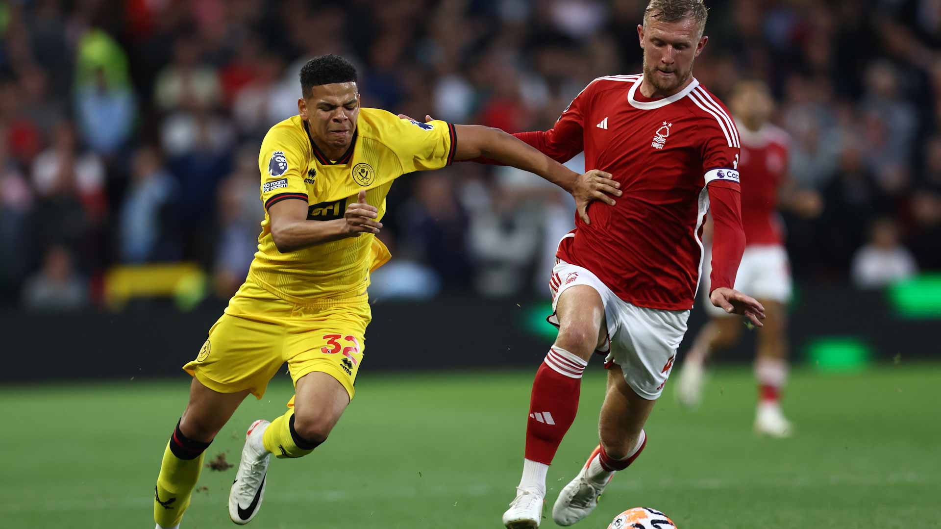 صورة بعنوان: نوتينجهام فورست يتخطى شيفيلد يونايتد في الدوري الإنجليزي 