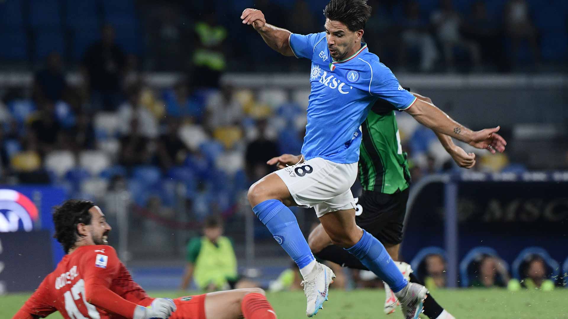 صورة بعنوان: نابولي يحقق فوزه الثاني في الدوري الإيطالي 