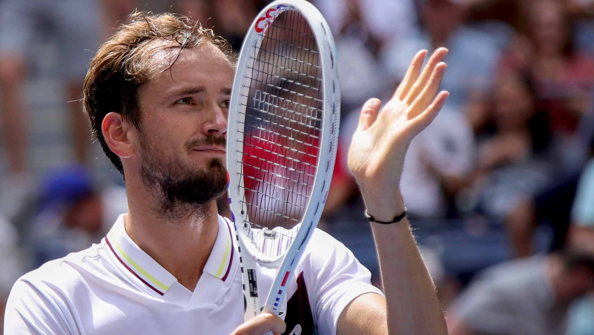 صورة بعنوان: ميدفيديف يتأهل للدور الثاني ببطولة أميركا المفتوحة للتنس 