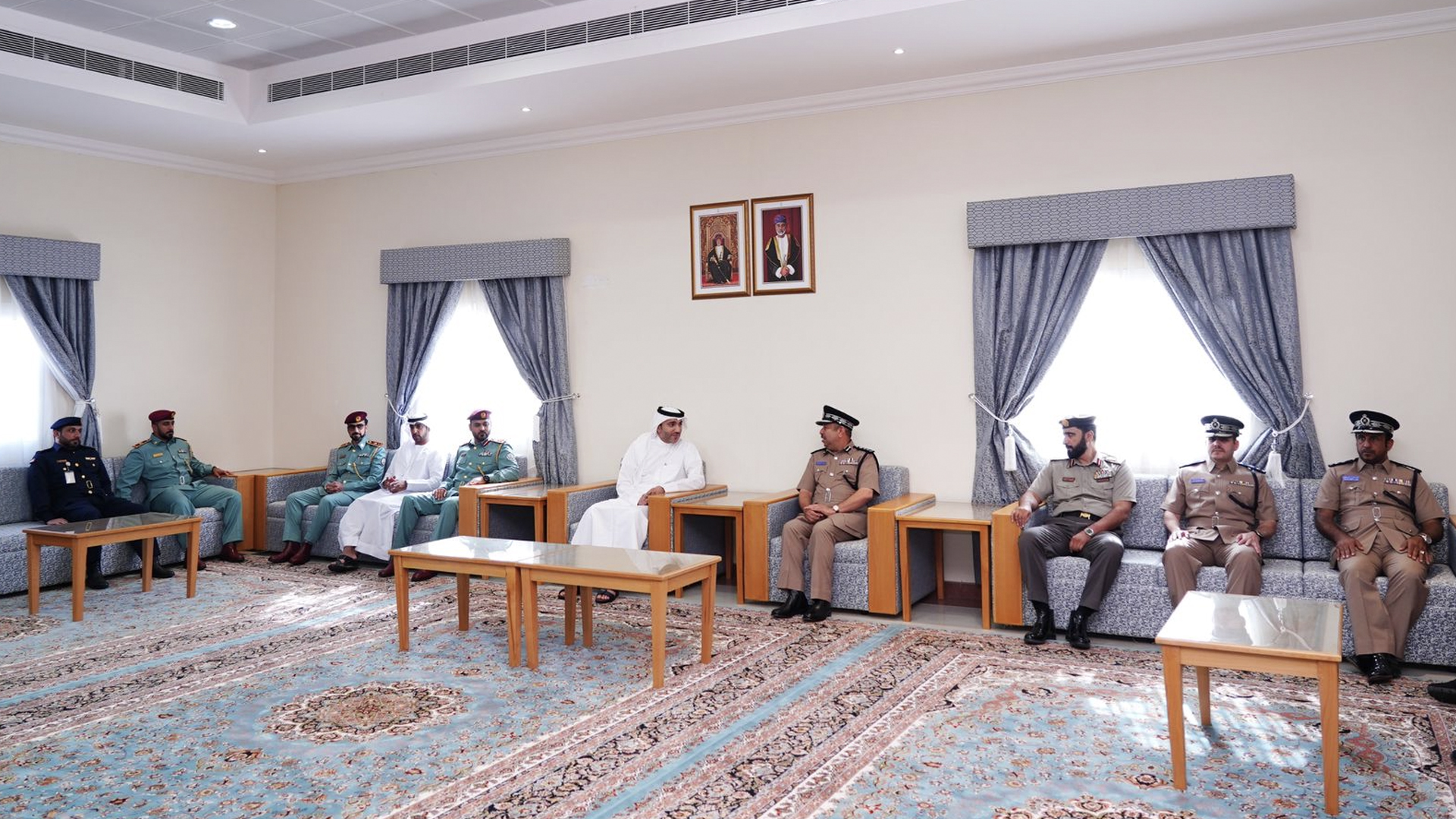 صورة بعنوان: "منافذ الشارقة" تشارك في حفل استقبال عُمان بمناسبة عيد الاتحاد 