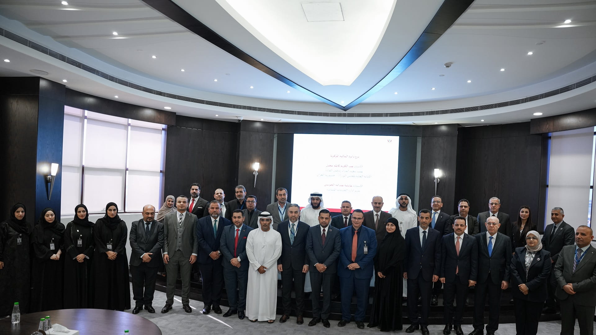 Image for the title: SFD reviews its integrated financial experience 