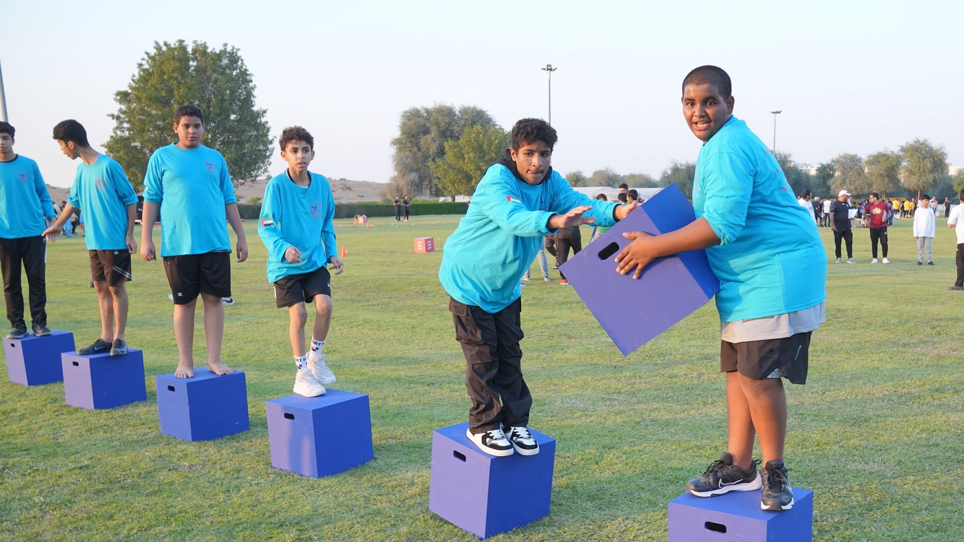 صورة بعنوان: 150 ناشئاً يشعلون المنافسة في تحديات ملتقى مراكز الناشئة الأول 