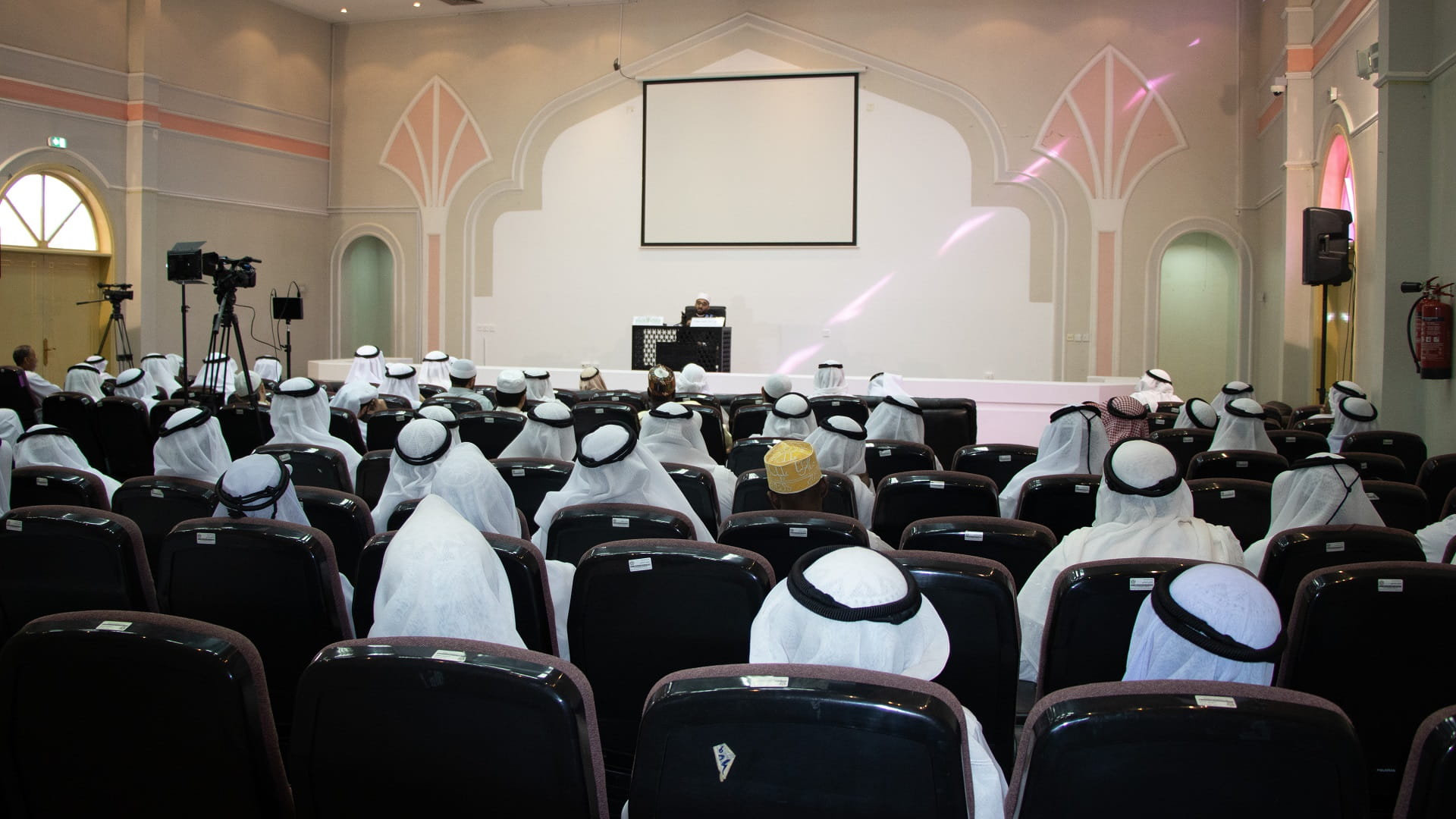 Image for the title: Sharjah Islamic Forum educates society on sciences of Holy Quran 