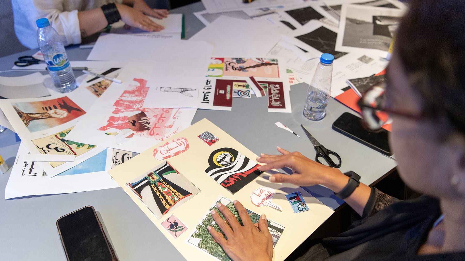 Image for the title: SAF offers workshops at heritage house Bait Obaid Al Shamsi 