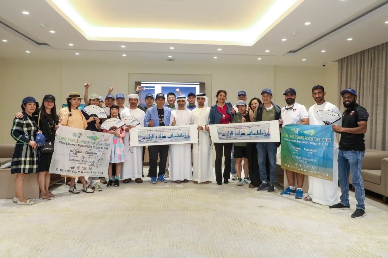 Image for the title: Al Hamriyah Club signs agreement with "Deep Dive" Academy 