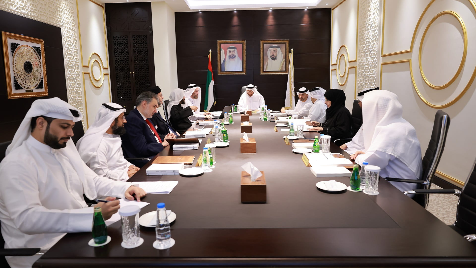 صورة بعنوان: مجلس أمناء الجامعة القاسمية يعقد اجتماعه الدوري الـ11 