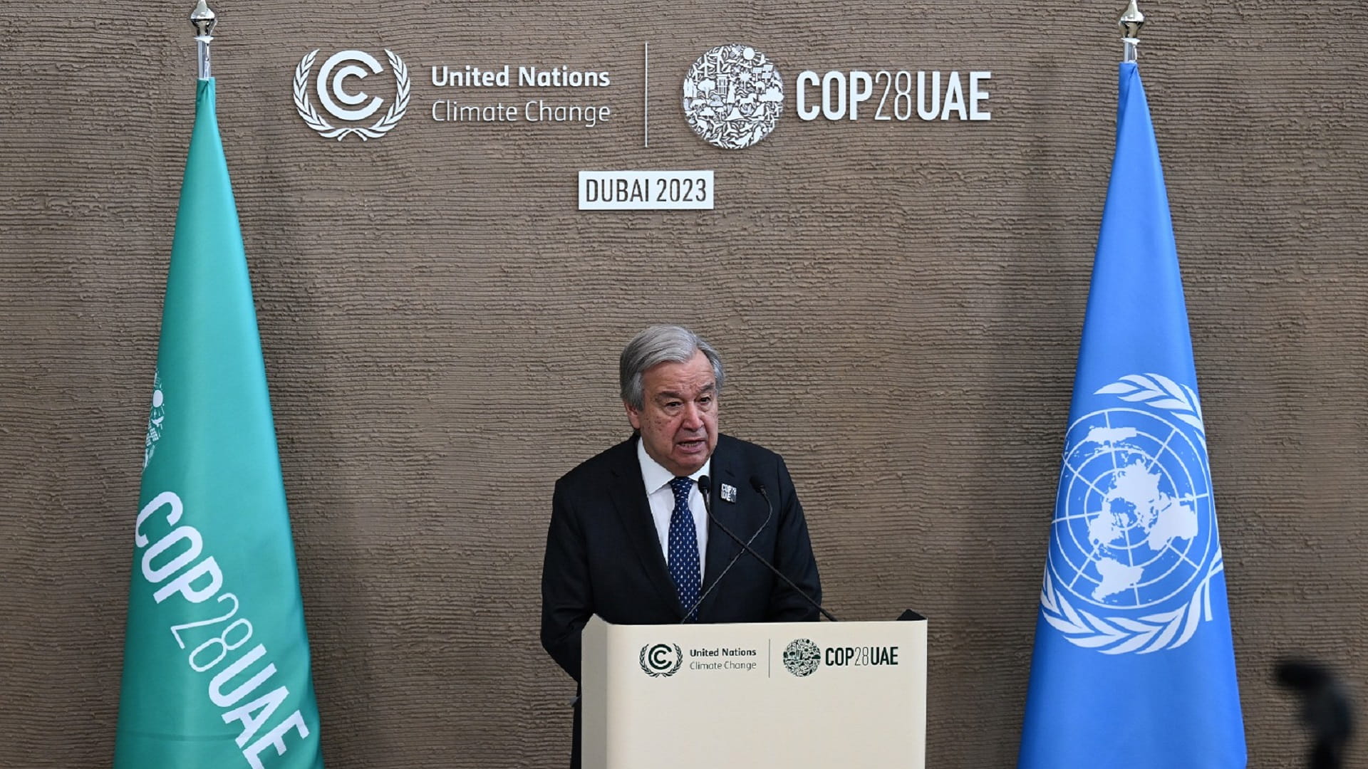 صورة بعنوان: الأمين العام للأمم المتحدة يشيد بحسن تنظيم الإمارات لـ COP28 