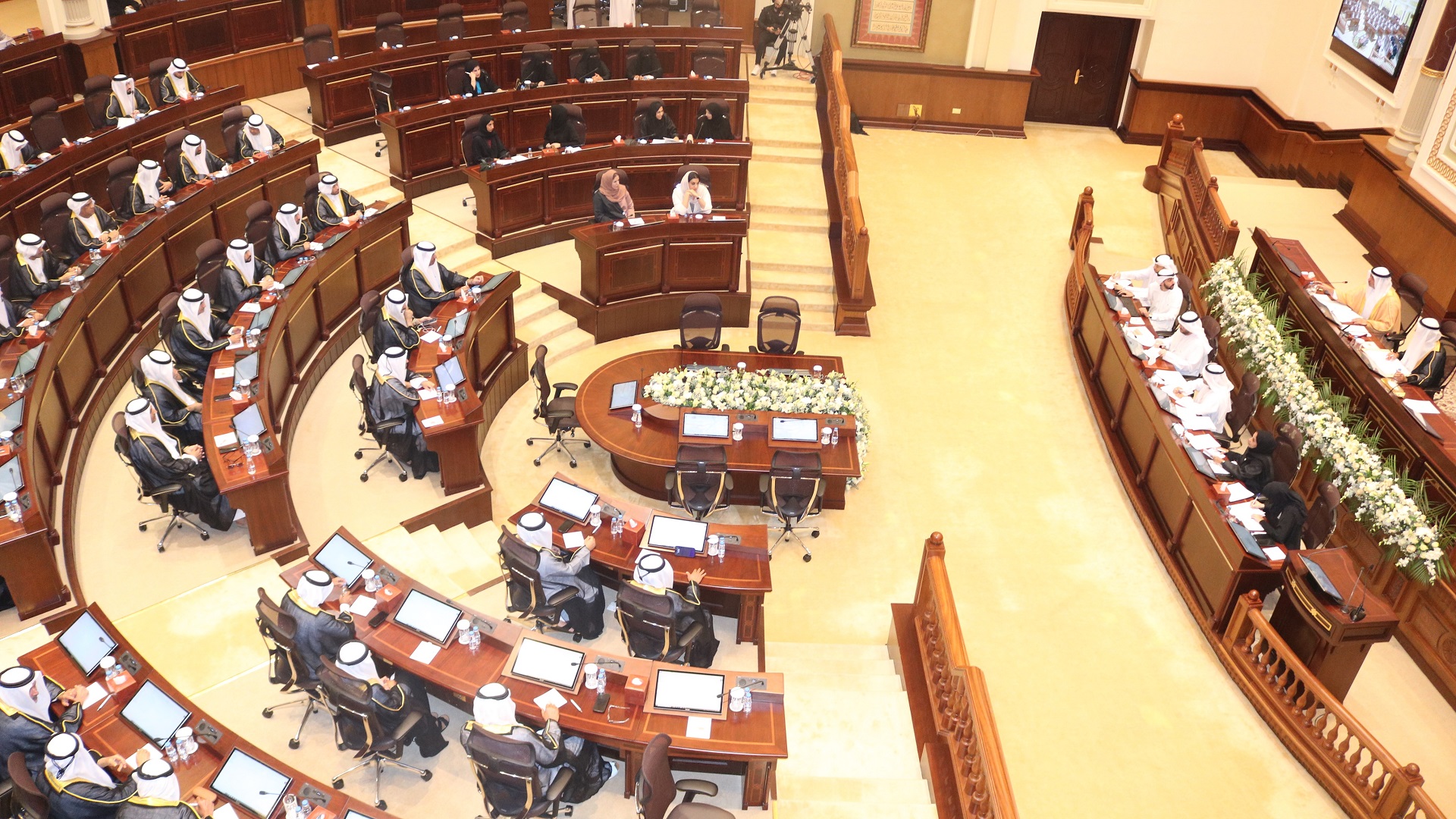 Image for the title: Sharjah Consultative Council forms its permanent committees 