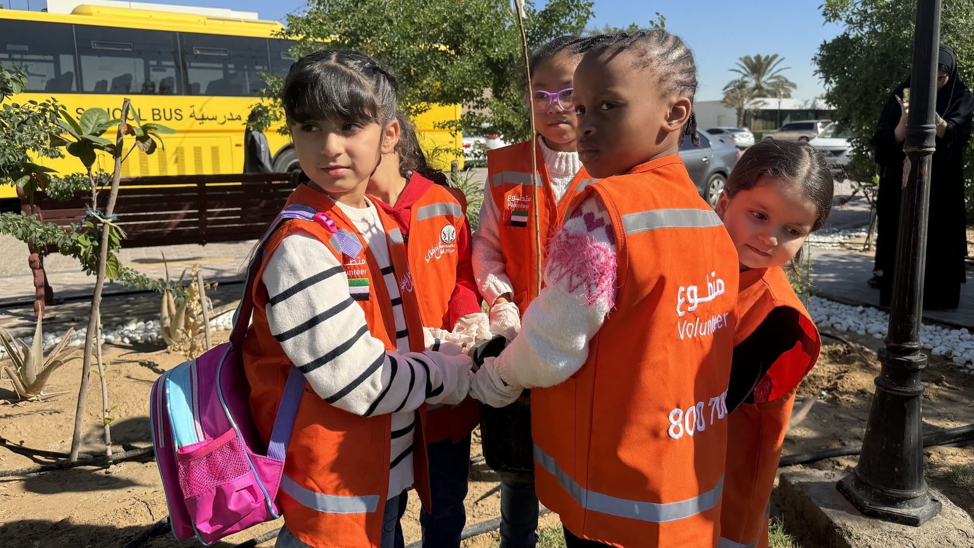 صورة بعنوان: معسكر حصاد التطوعي في الشارقة يطلق فعاليات دورته الـ26 