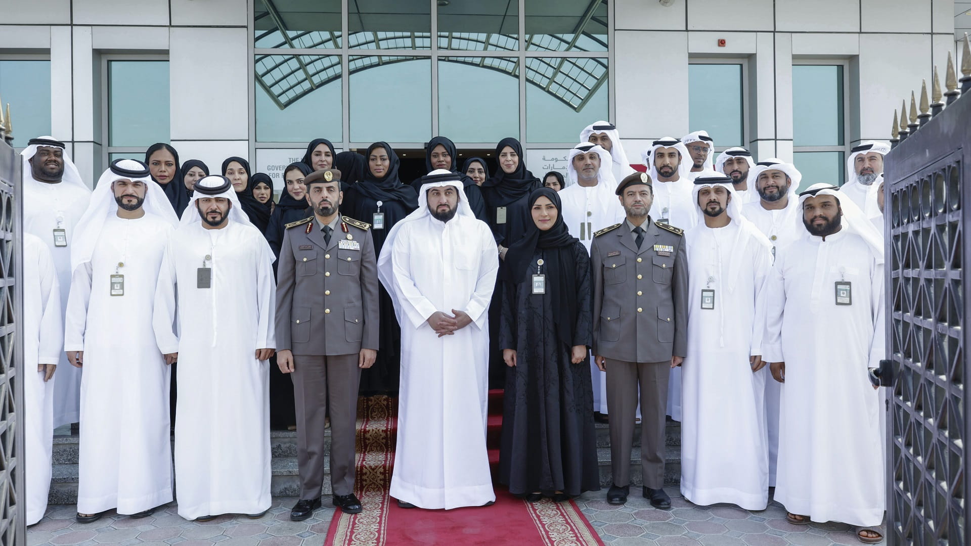 Image for the title: Ahmed bin Mohammed visits ICP’s 6-star customer happiness centres 