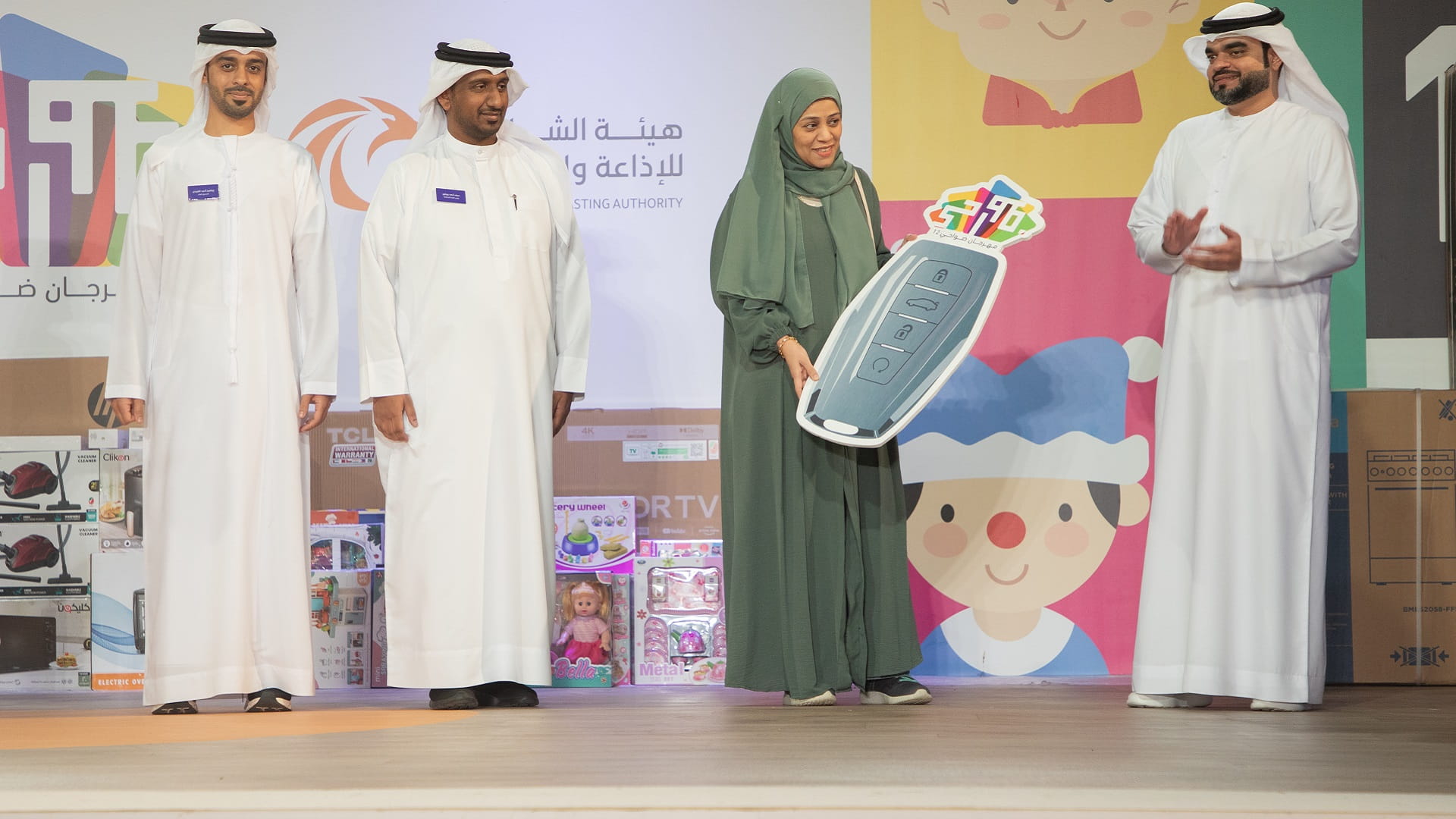 Image for the title: Women top the list winning 3 cars in “Dawahi Festival” draw 