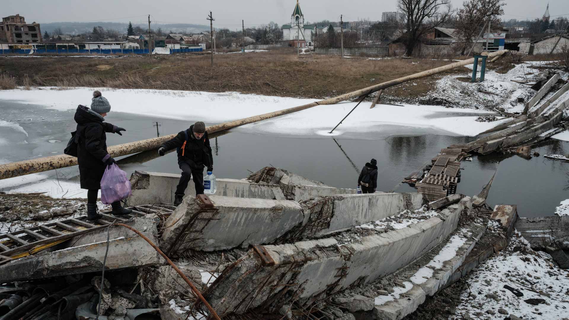 Image for the title: Ukraine hopes for progress on path to EU at Kyiv summit 