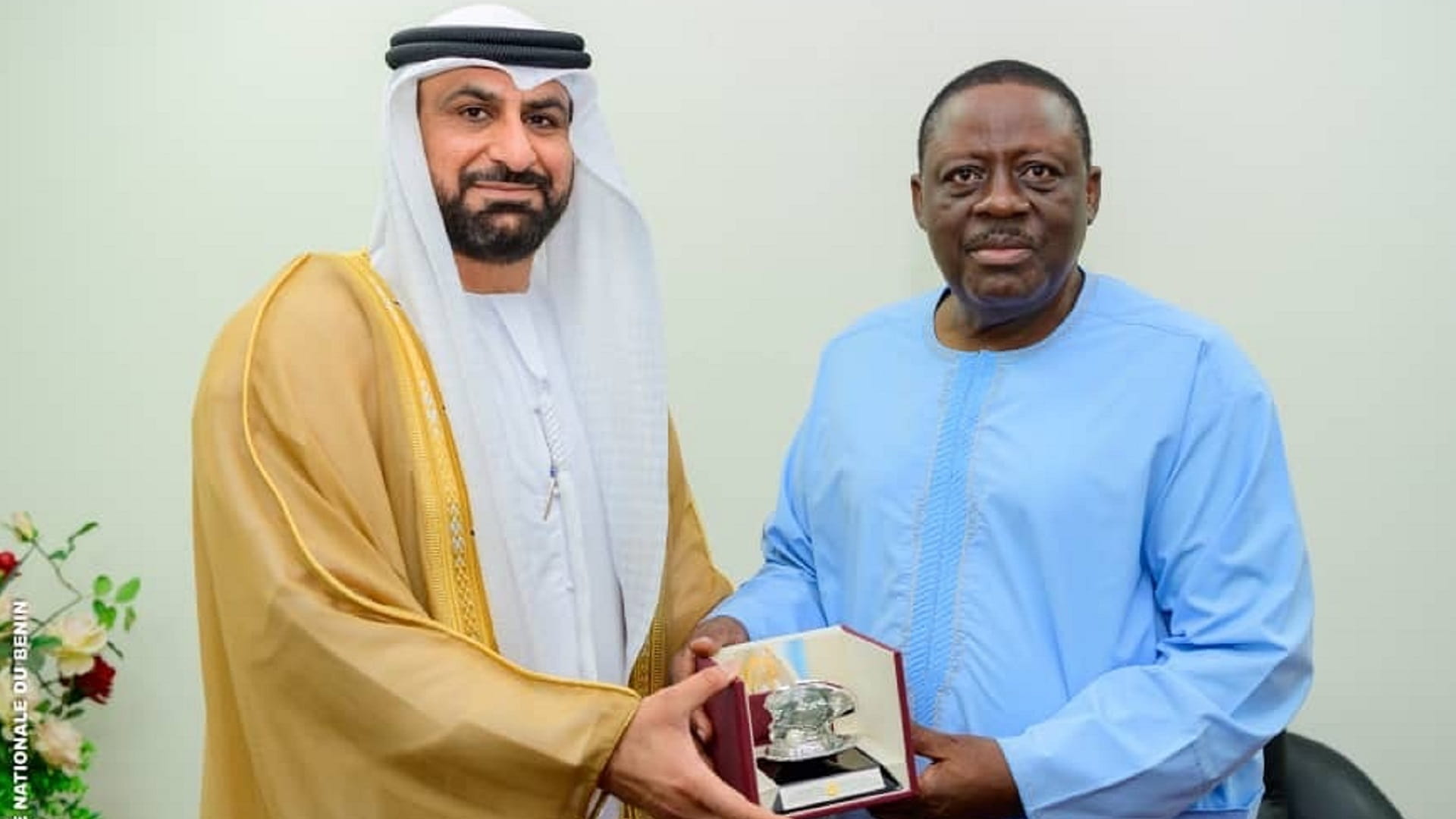 صورة بعنوان: سفير الدولة يلتقي رئيس الجمعية الوطنية لجمهورية بنين 